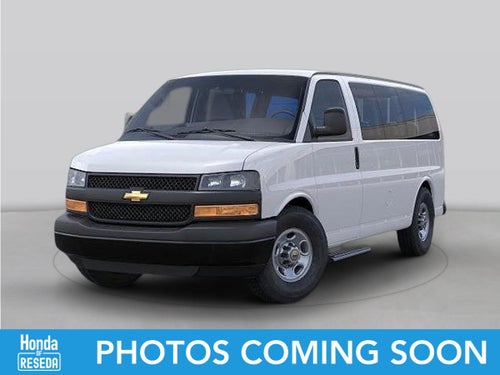 2025 Chevrolet Express Passenger LT