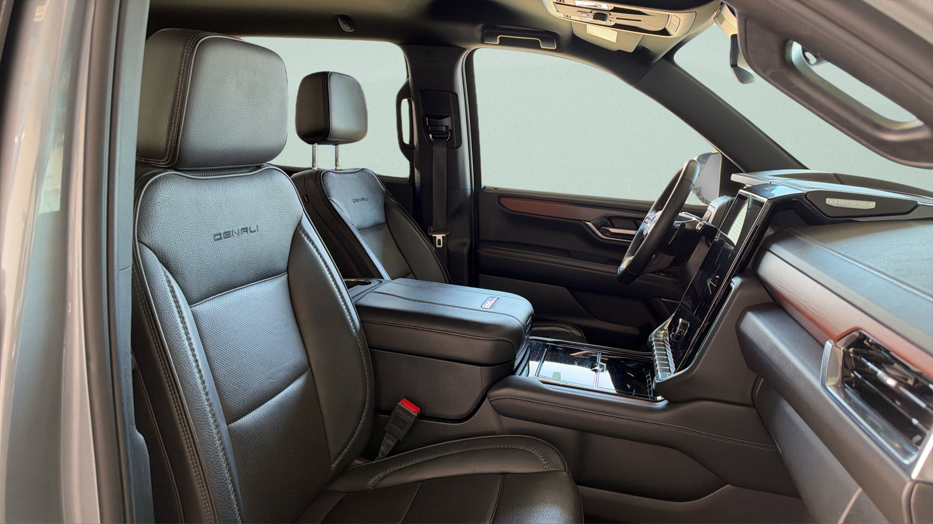 2025 GMC Yukon XL Denali Denali