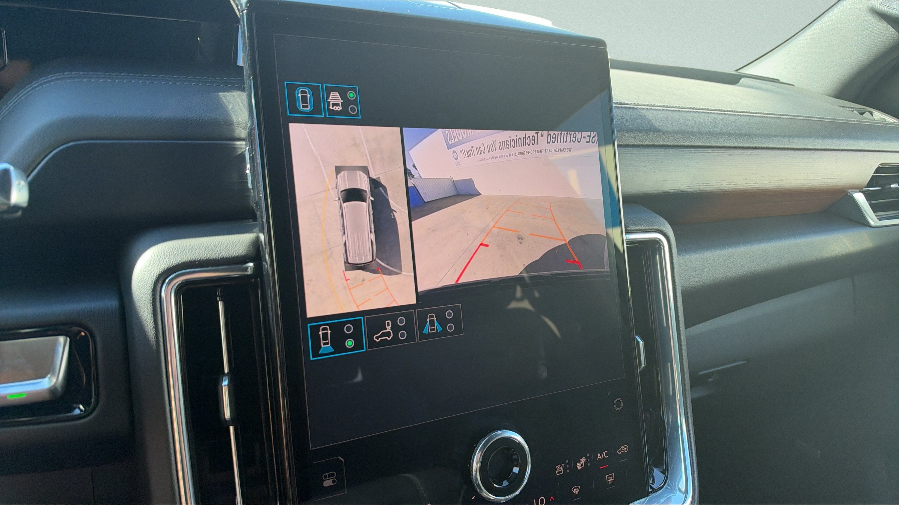 2025 GMC Yukon XL Denali Denali