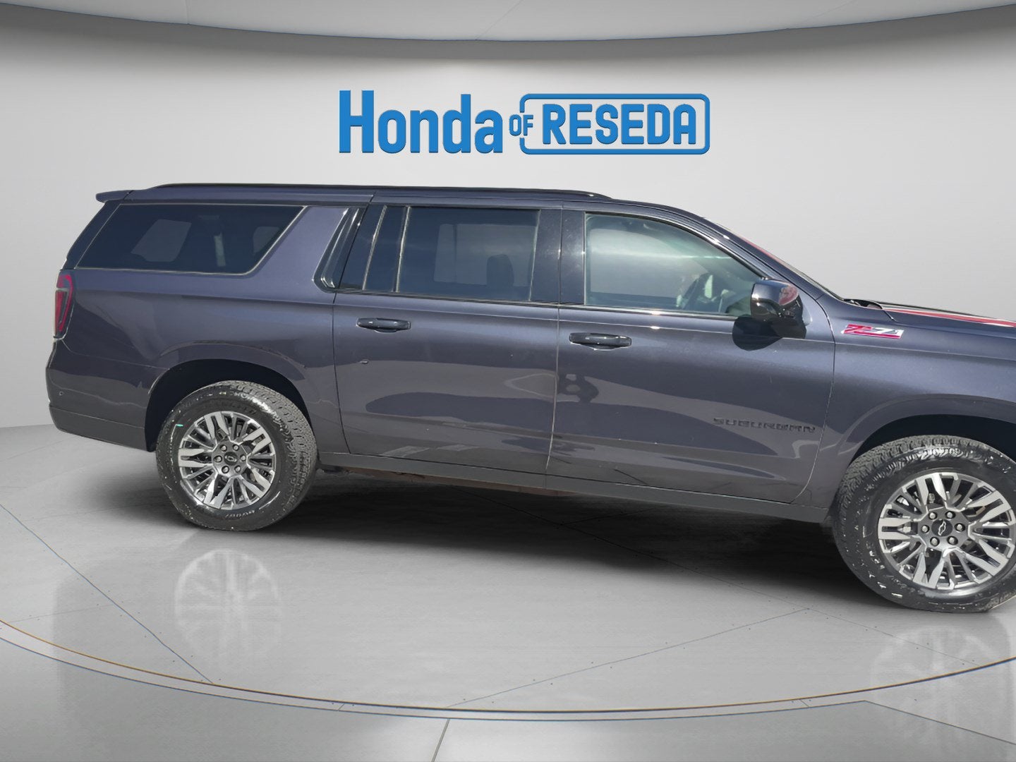 2025 Chevrolet Suburban Z71