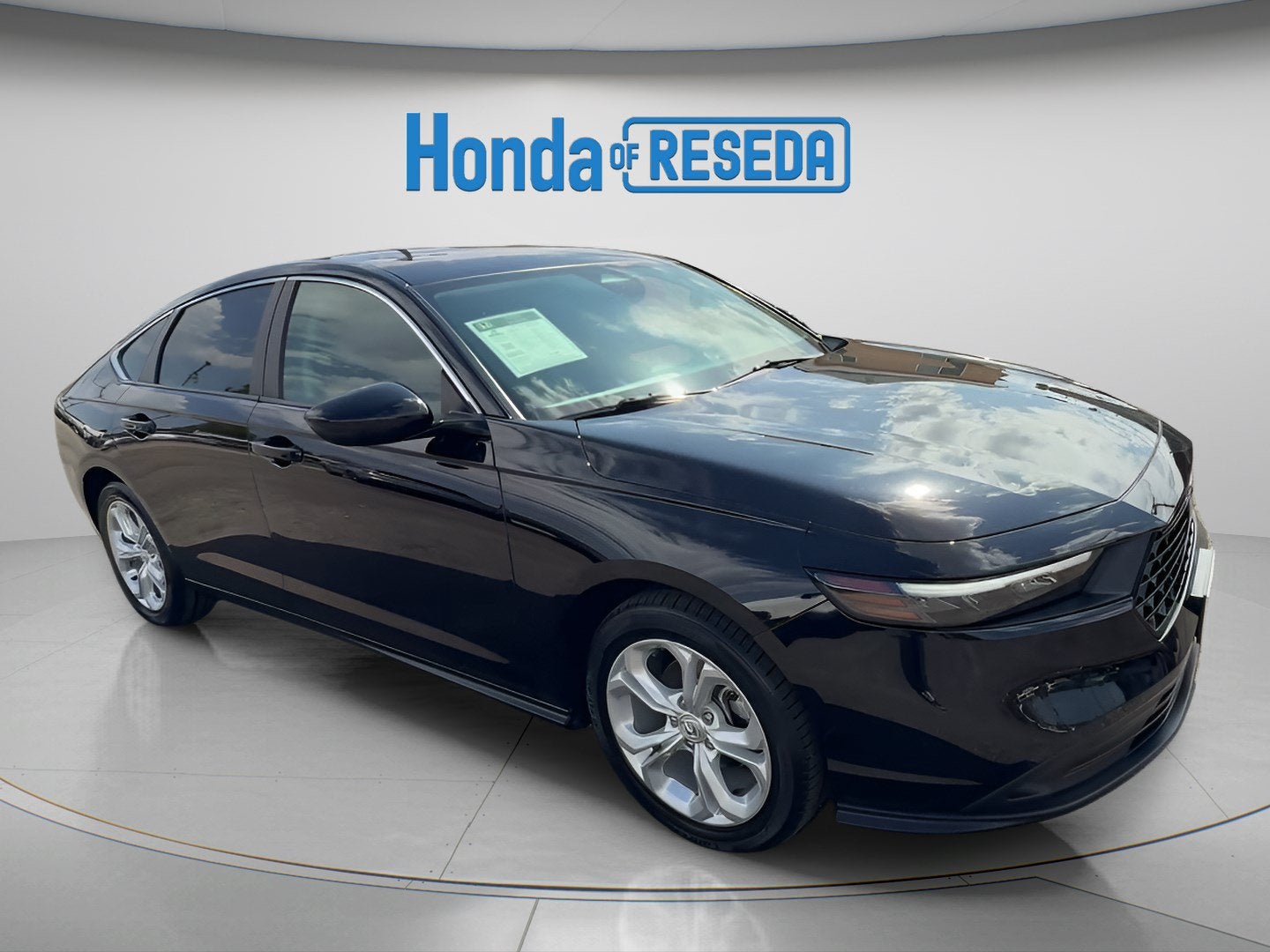 2024 Honda Accord LX - Photo 11