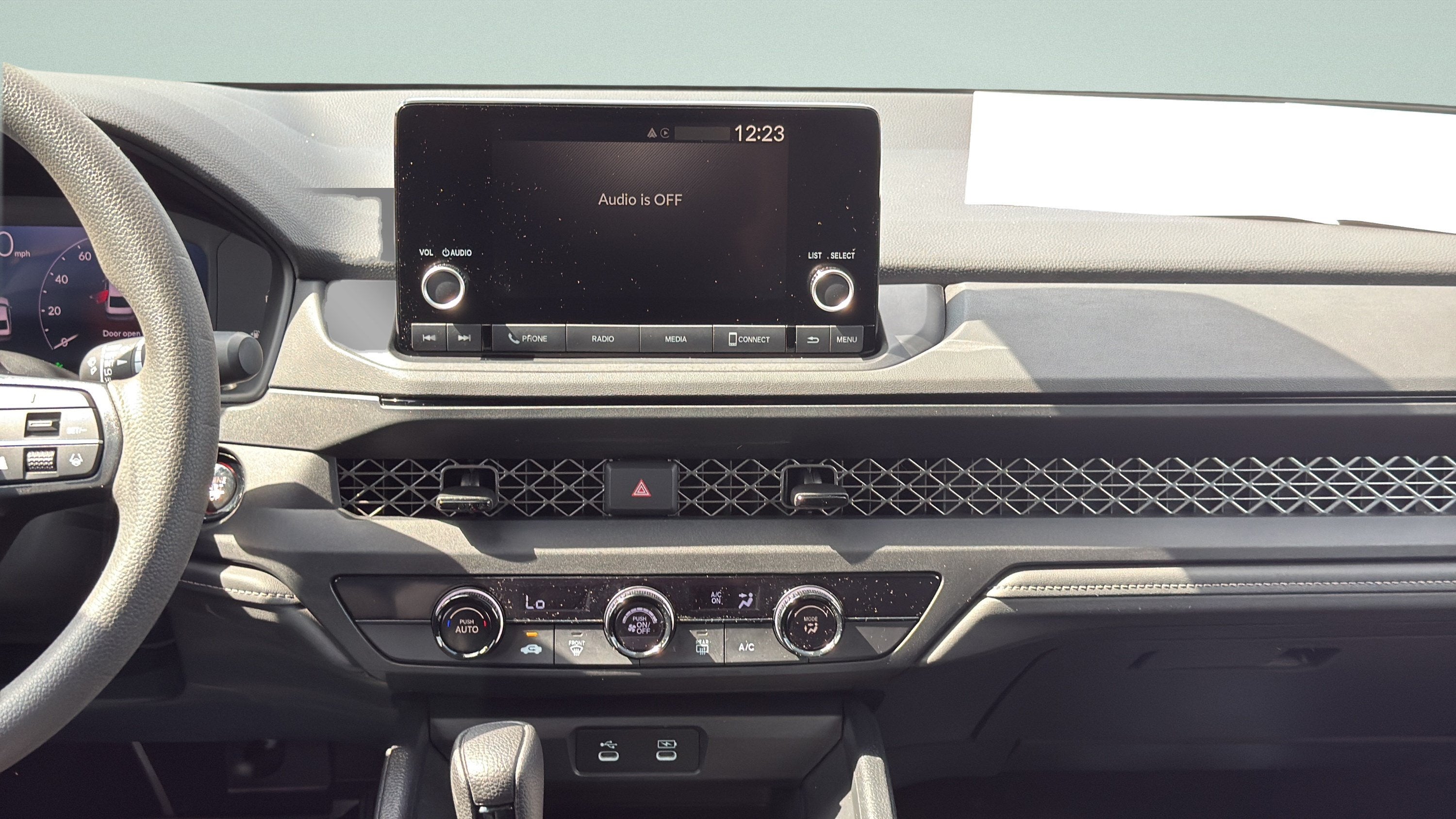 2024 Honda Accord LX - Photo 18