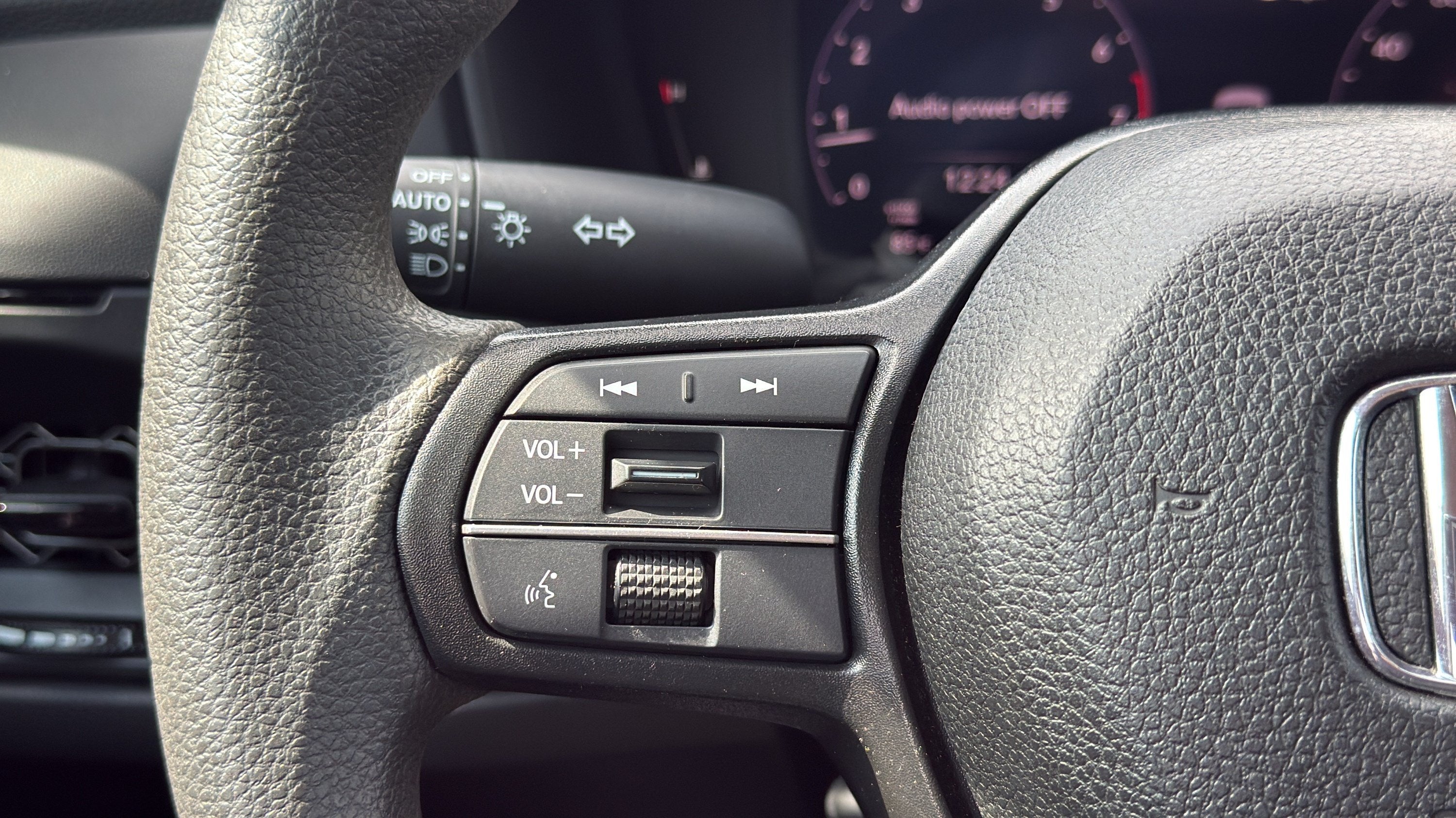 2024 Honda Accord LX - Photo 21