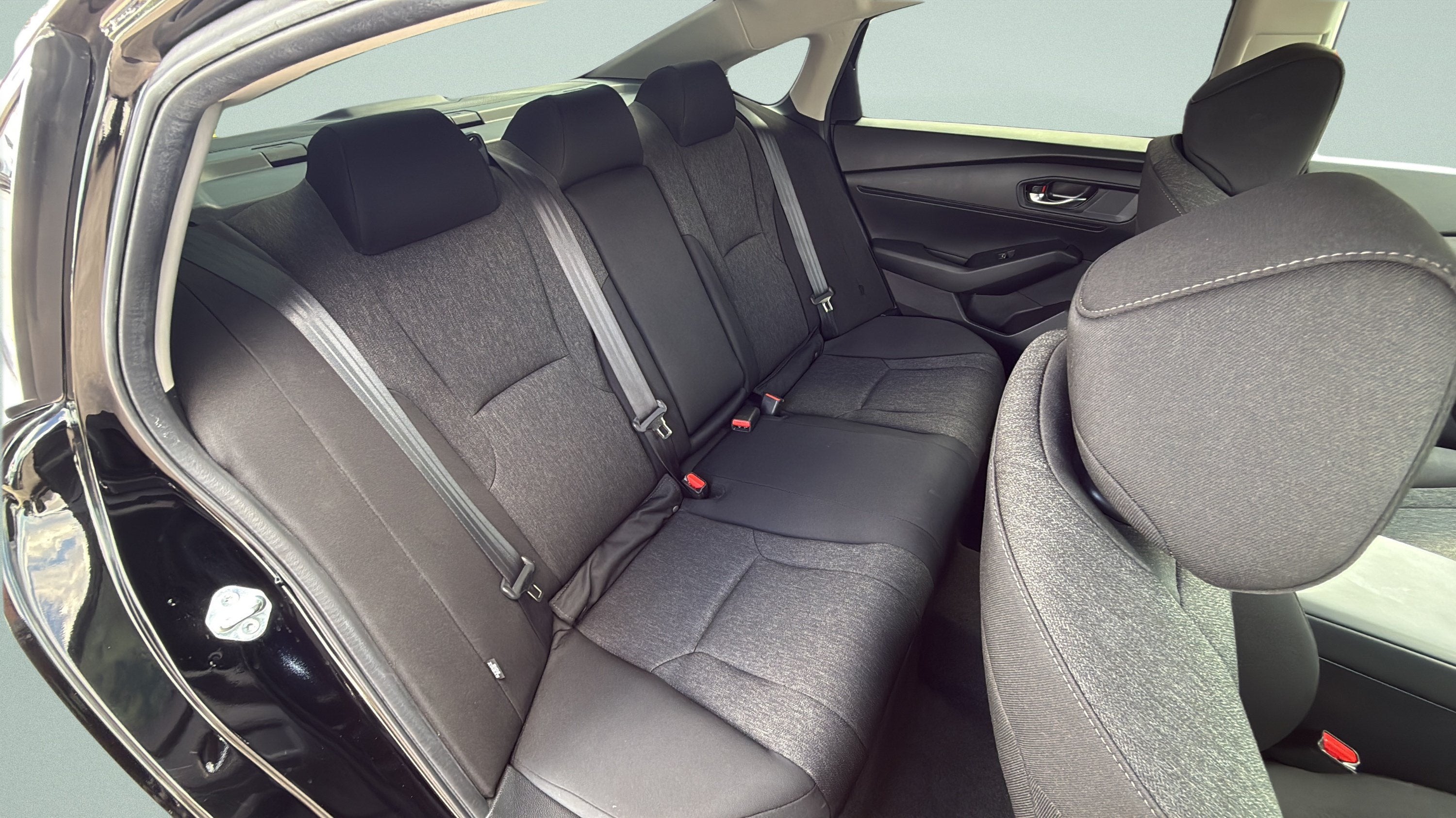 2024 Honda Accord LX - Photo 25