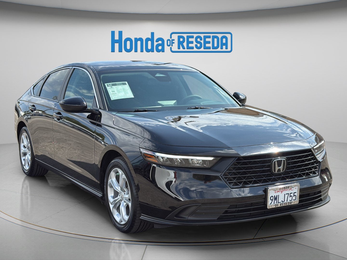 2024 Honda Accord LX - Photo 8