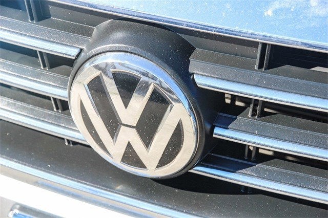 2021 Volkswagen Passat 2.0T SE