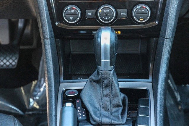 2021 Volkswagen Passat 2.0T SE