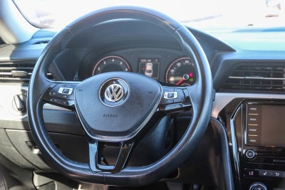 2021 Volkswagen Passat 2.0T SE