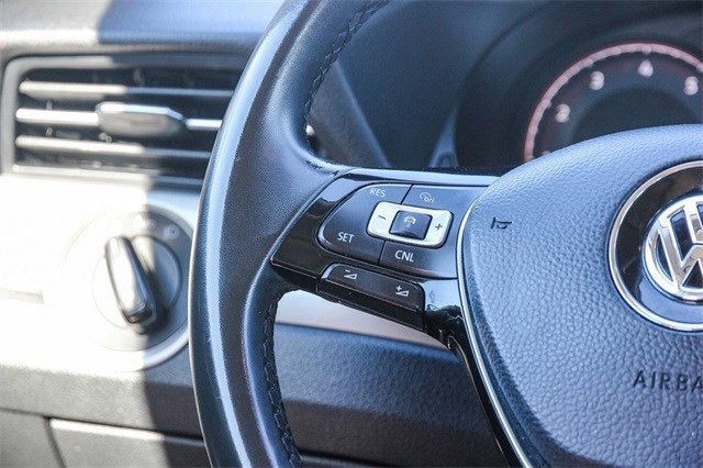 2021 Volkswagen Passat 2.0T SE