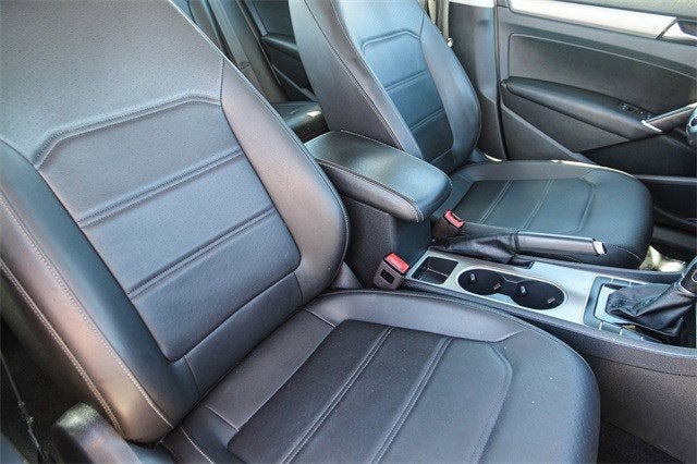 2021 Volkswagen Passat 2.0T SE