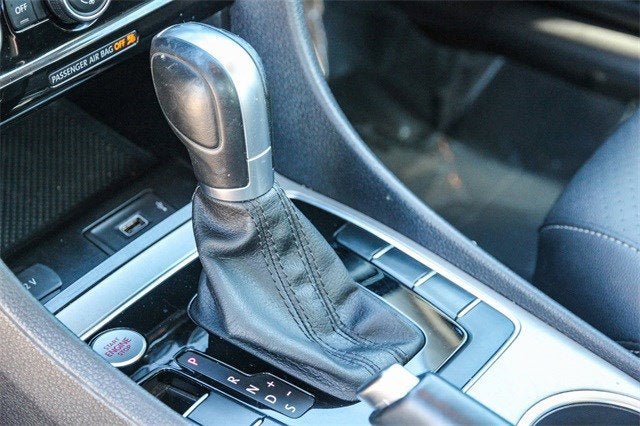 2021 Volkswagen Passat 2.0T SE