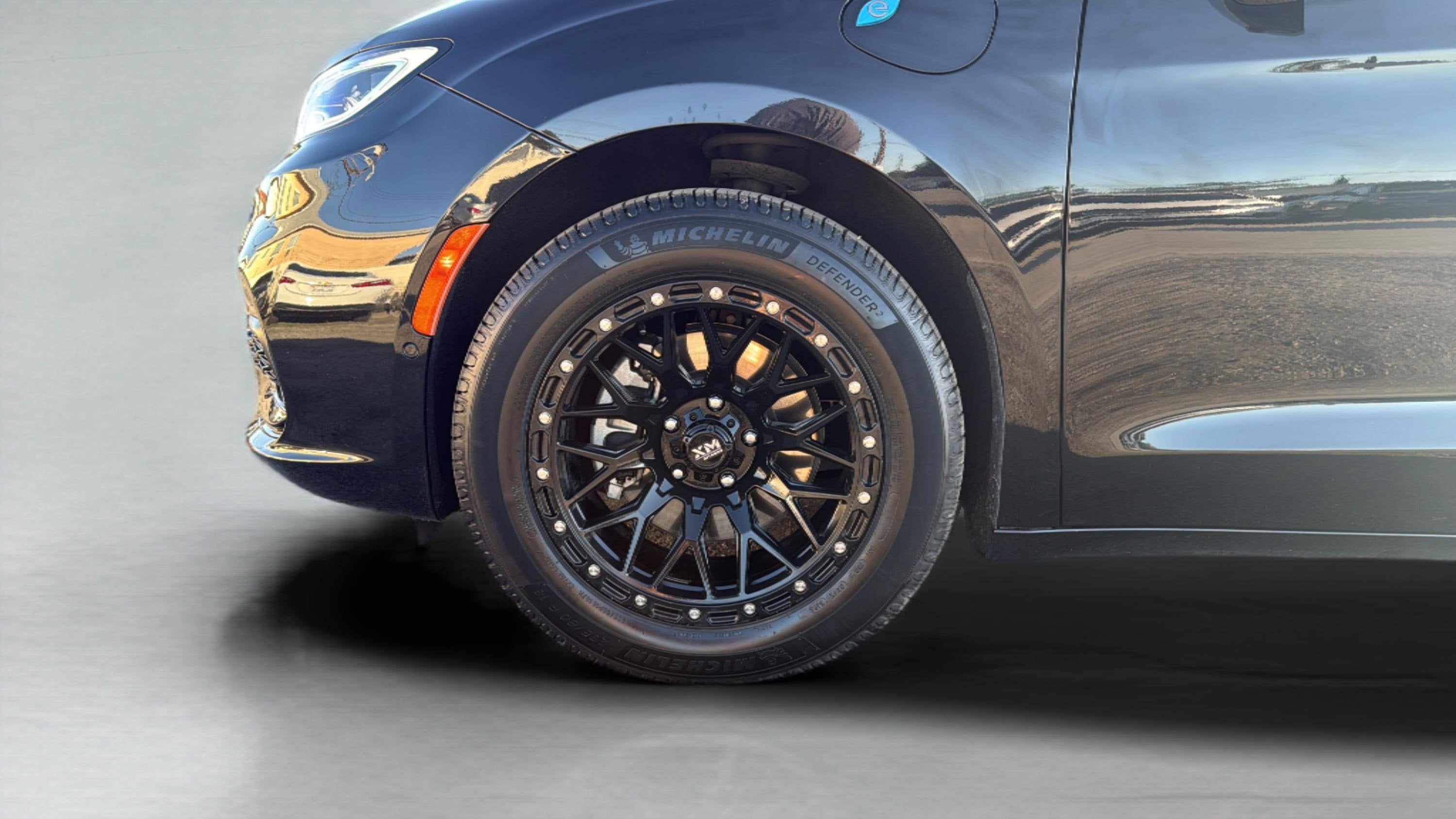 2023 Chrysler Pacifica Hybrid Limited