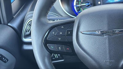 2023 Chrysler Pacifica Hybrid Limited