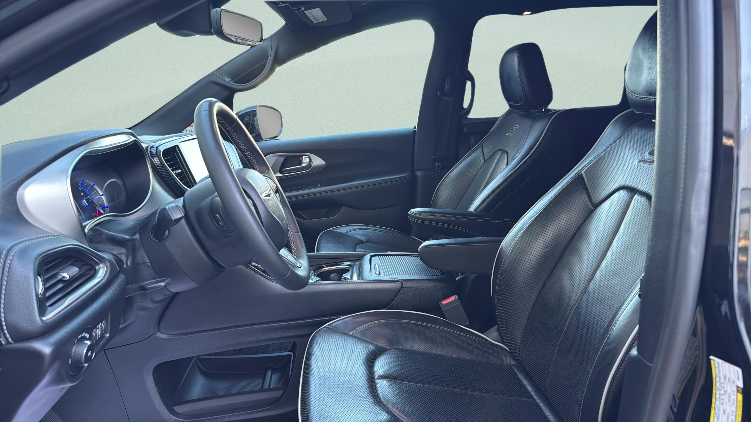 2023 Chrysler Pacifica Hybrid Limited