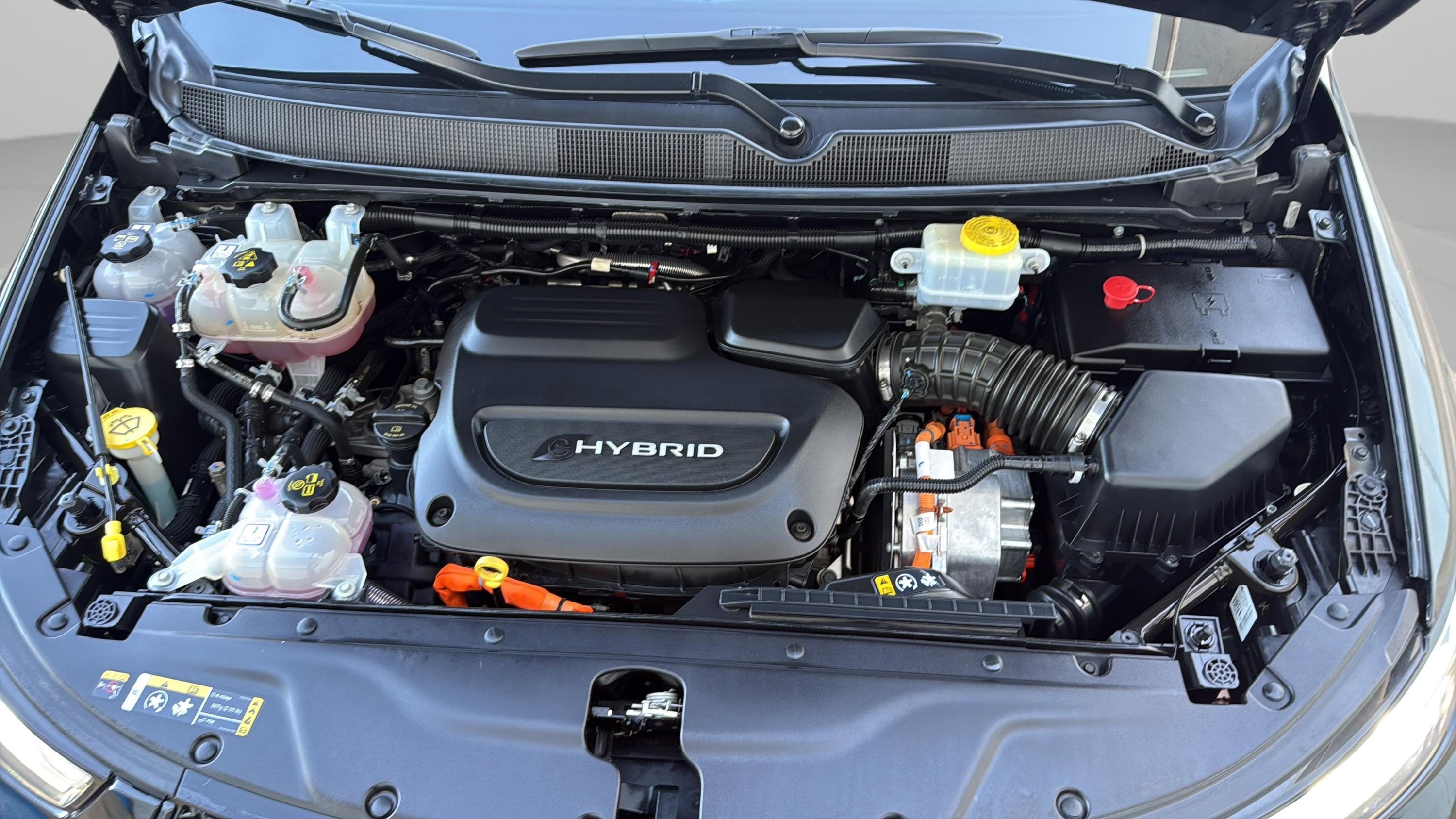 2023 Chrysler Pacifica Hybrid Limited