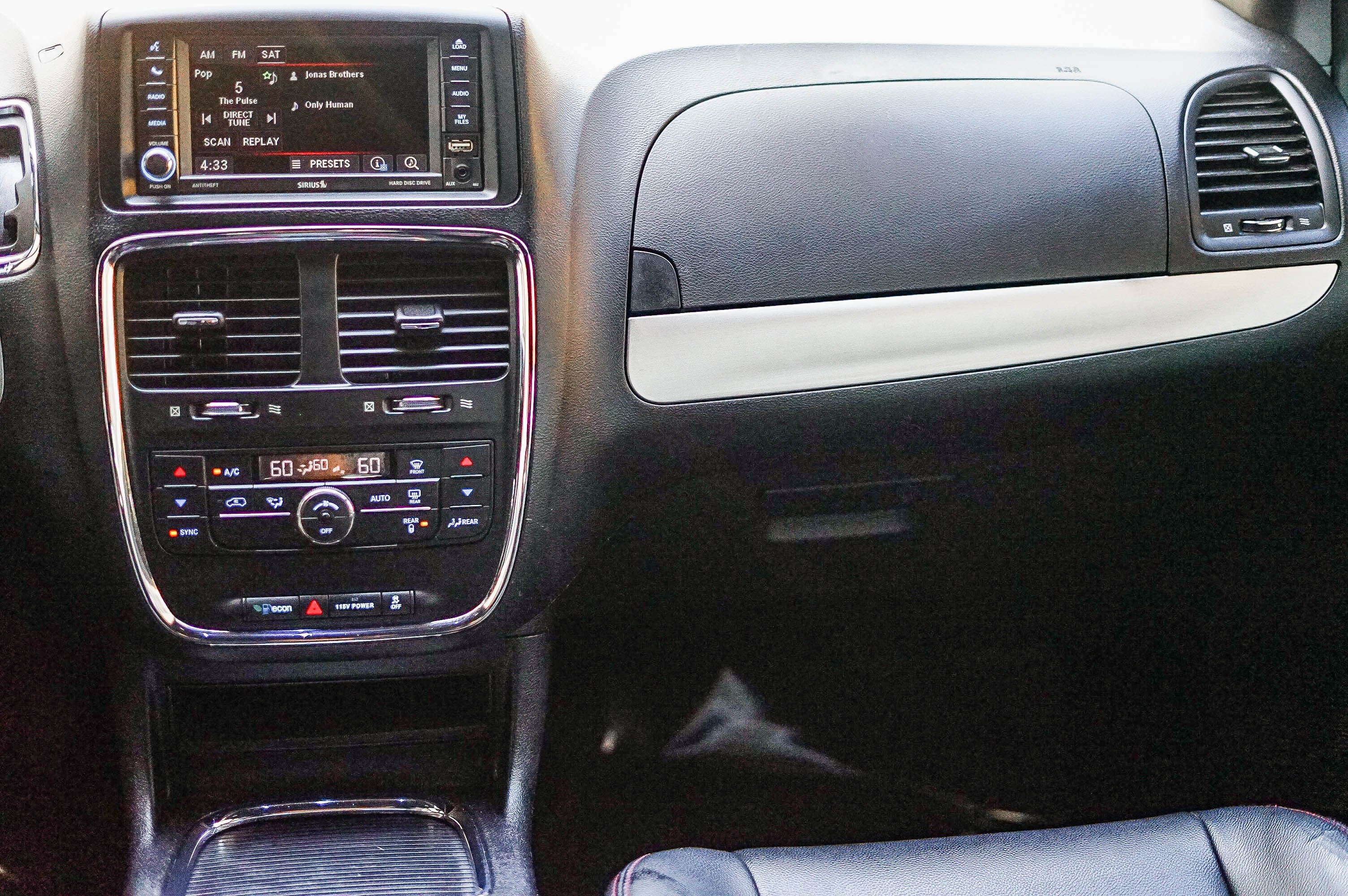 2016 Dodge Grand Caravan R/T