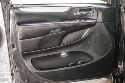 2016 Dodge Grand Caravan R/T