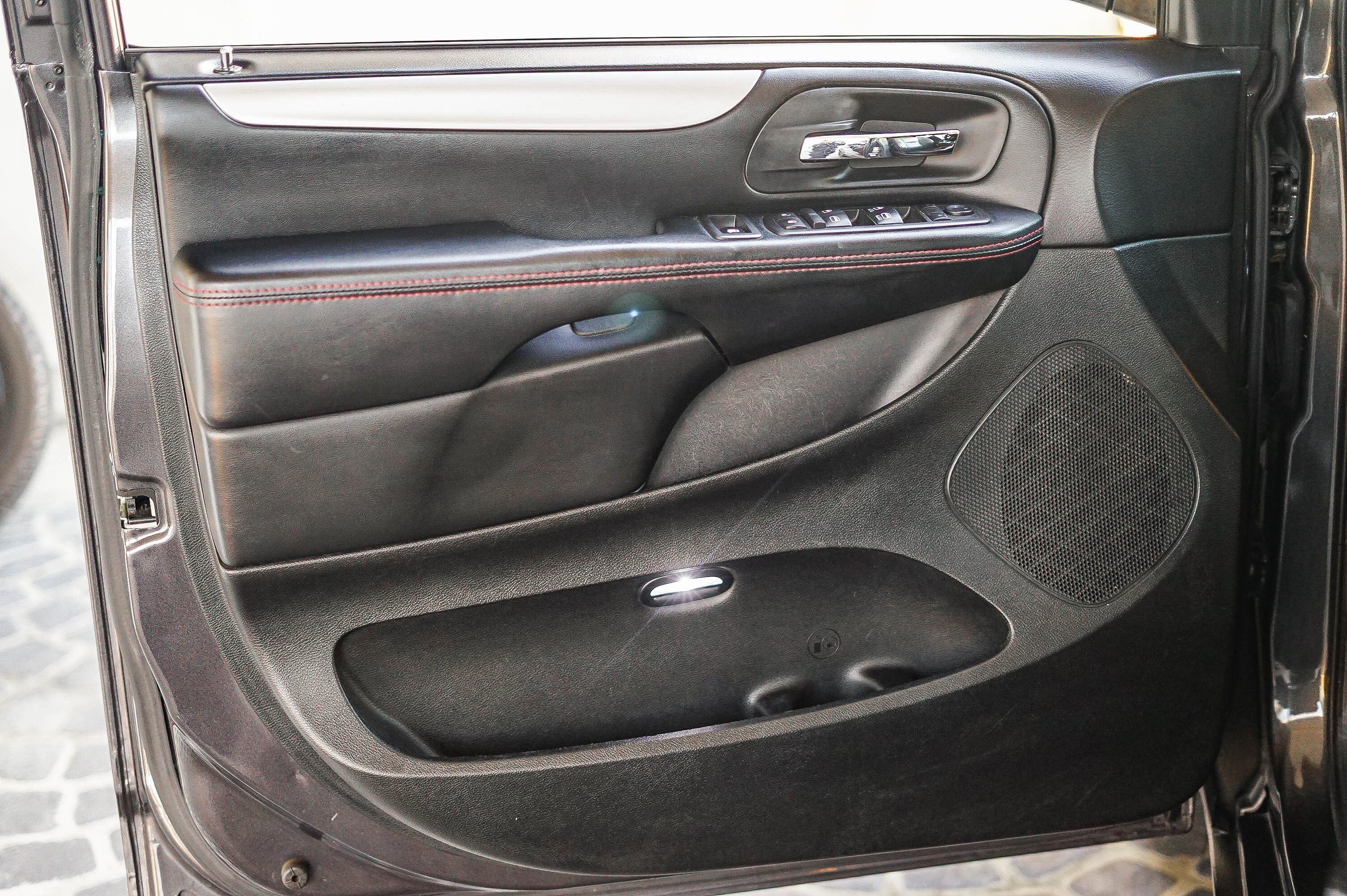 2016 Dodge Grand Caravan R/T