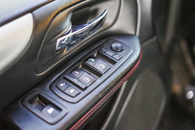 2016 Dodge Grand Caravan R/T
