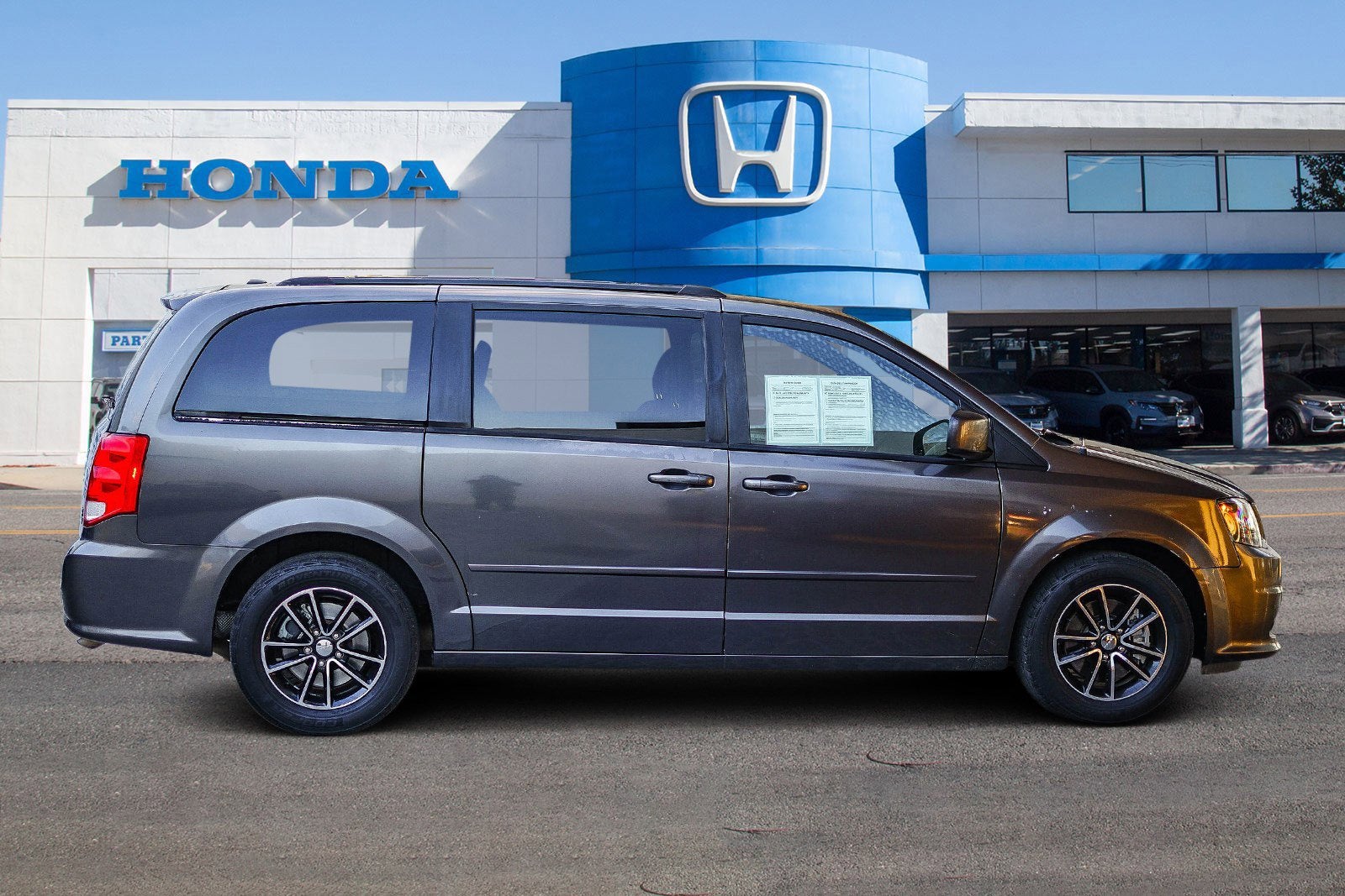 2016 Dodge Grand Caravan R/T