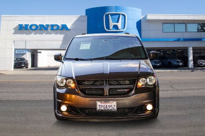 2016 Dodge Grand Caravan R/T