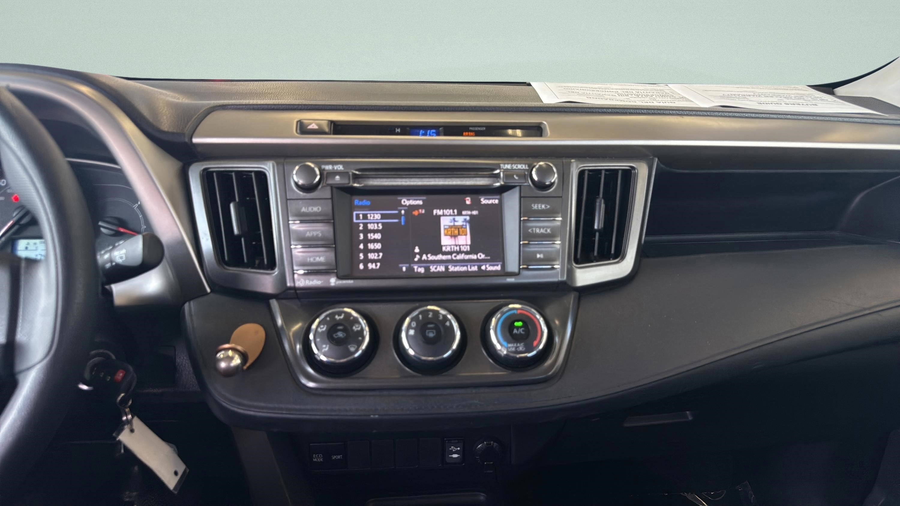 2014 Toyota RAV4 LE