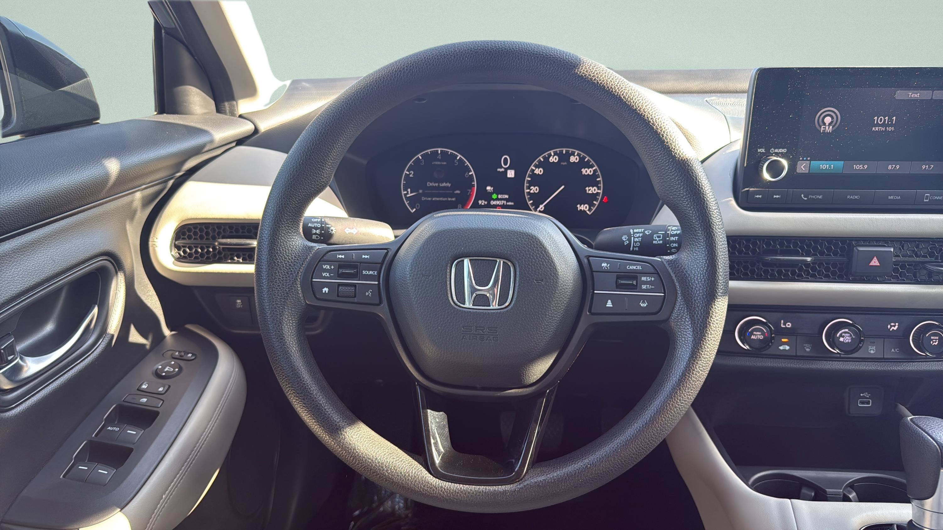 2025 Honda HR-V LX