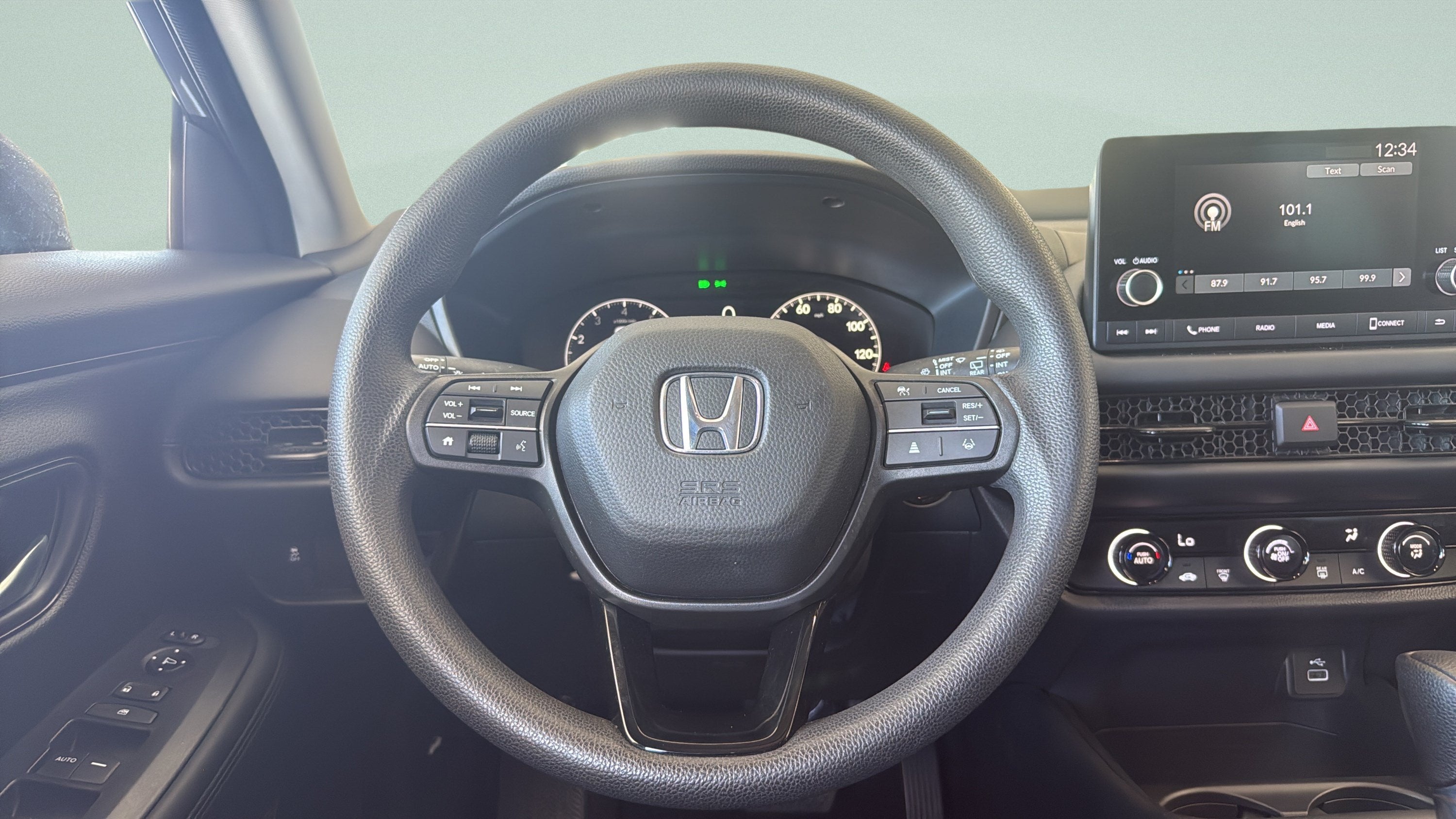 2025 Honda HR-V LX