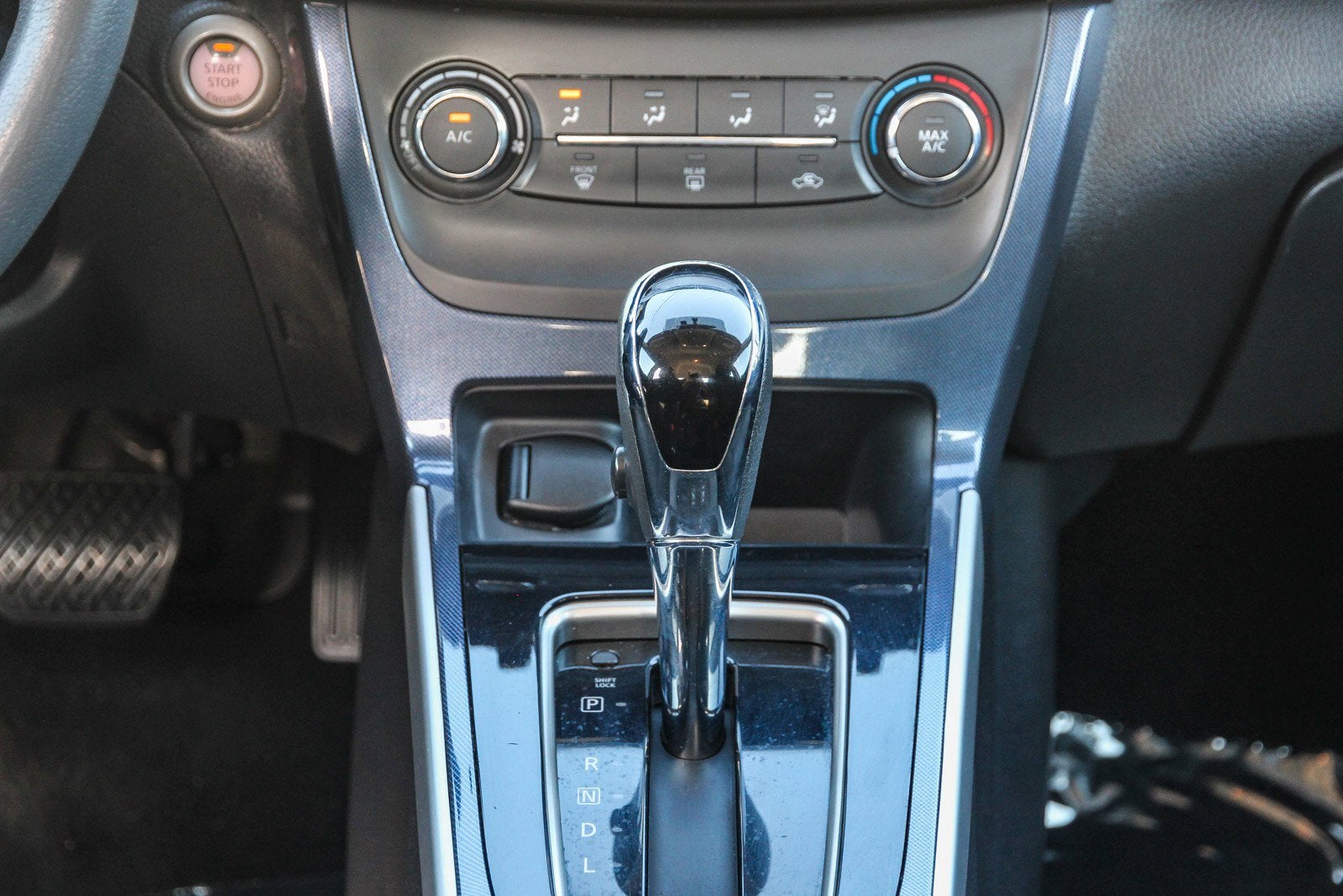 2017 Nissan Sentra SR