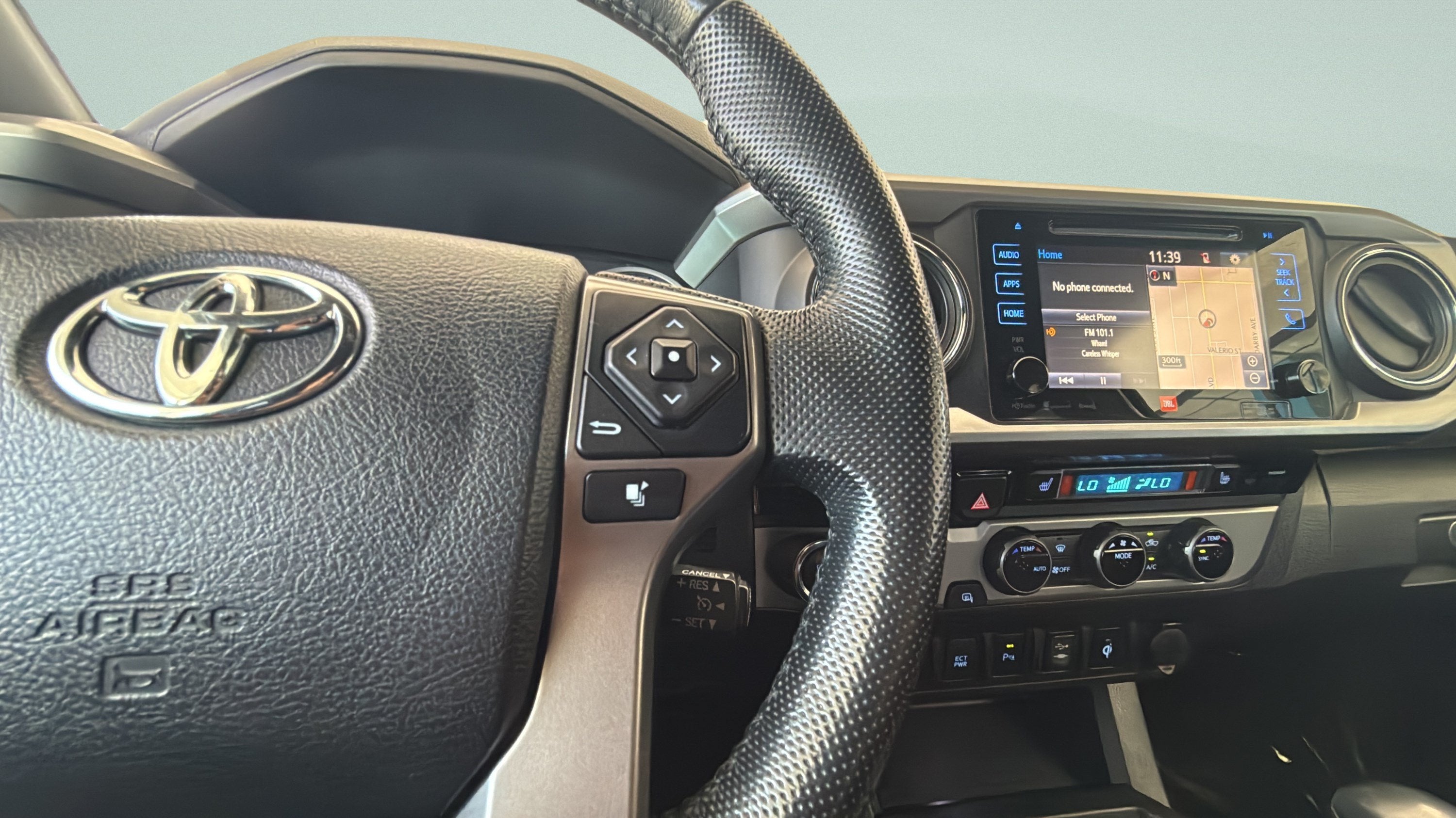 2016 Toyota Tacoma Limited