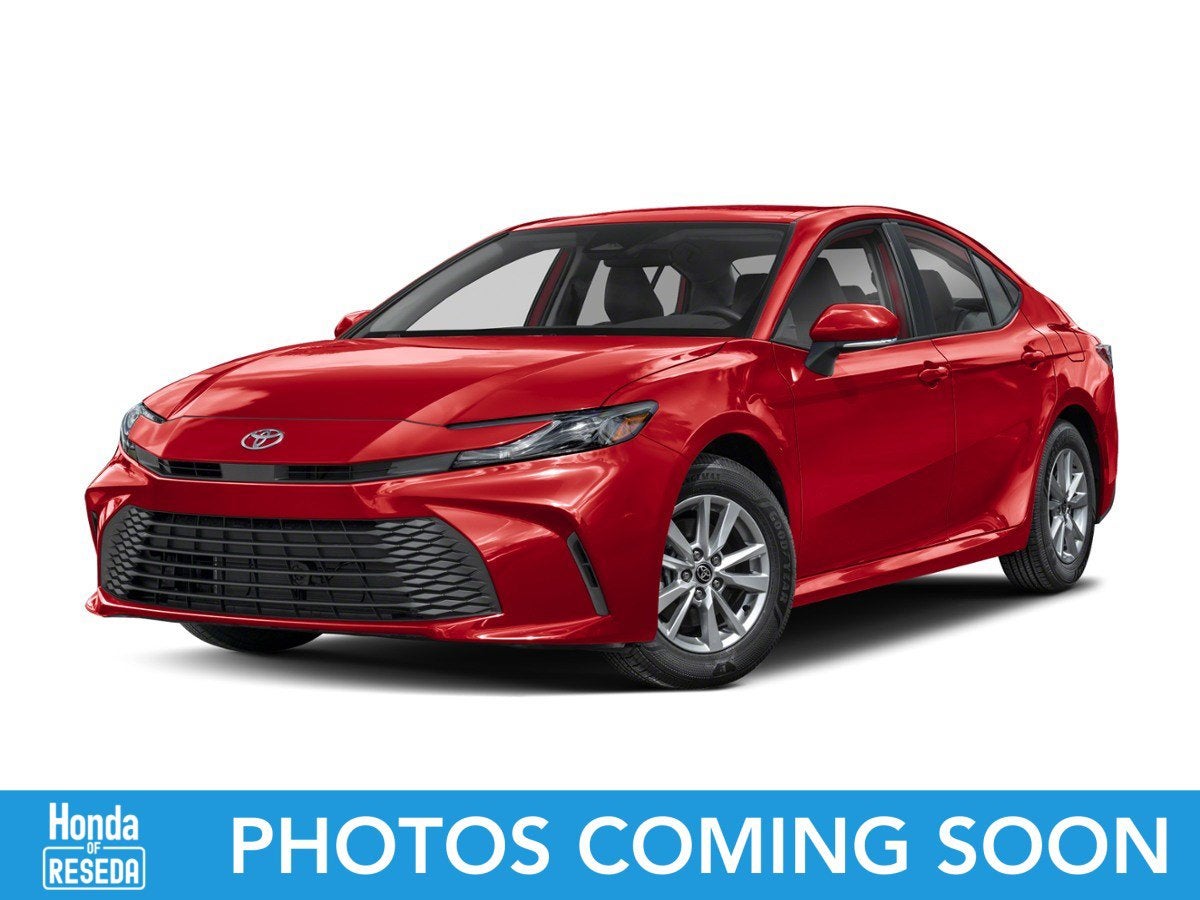 2025 Toyota Camry XSE AWD Hybrid's photo