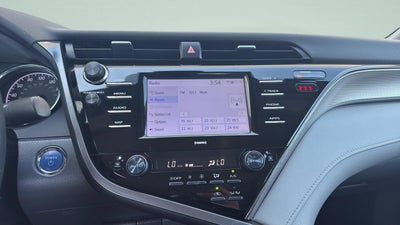 2020 Toyota Camry Hybrid SE