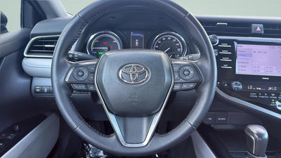 2020 Toyota Camry Hybrid SE