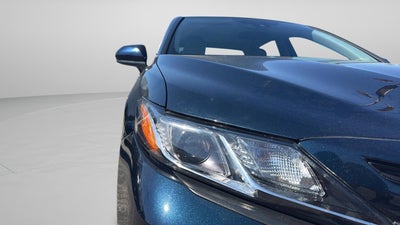 2020 Toyota Camry Hybrid SE