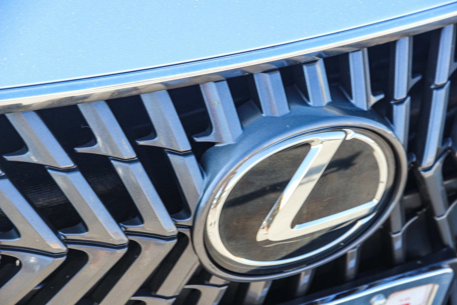 2024 Lexus ES 300h 300h