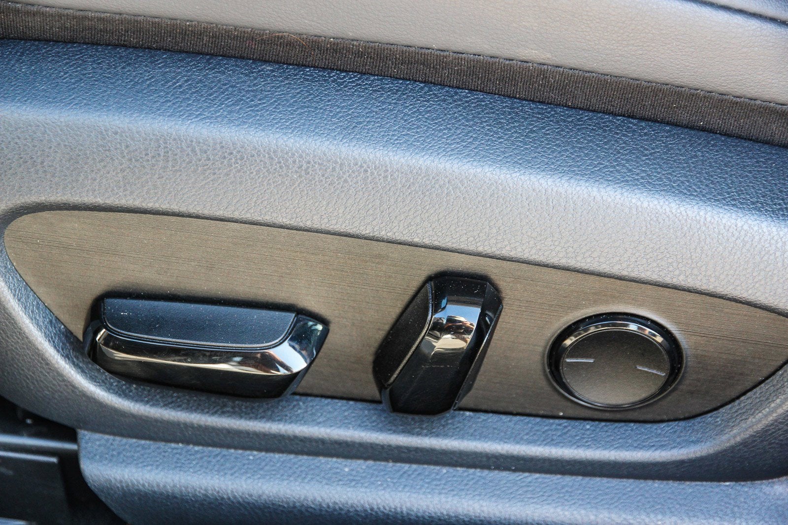 2024 Lexus ES 300h 300h