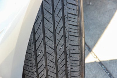 2024 Lexus ES 300h 300h