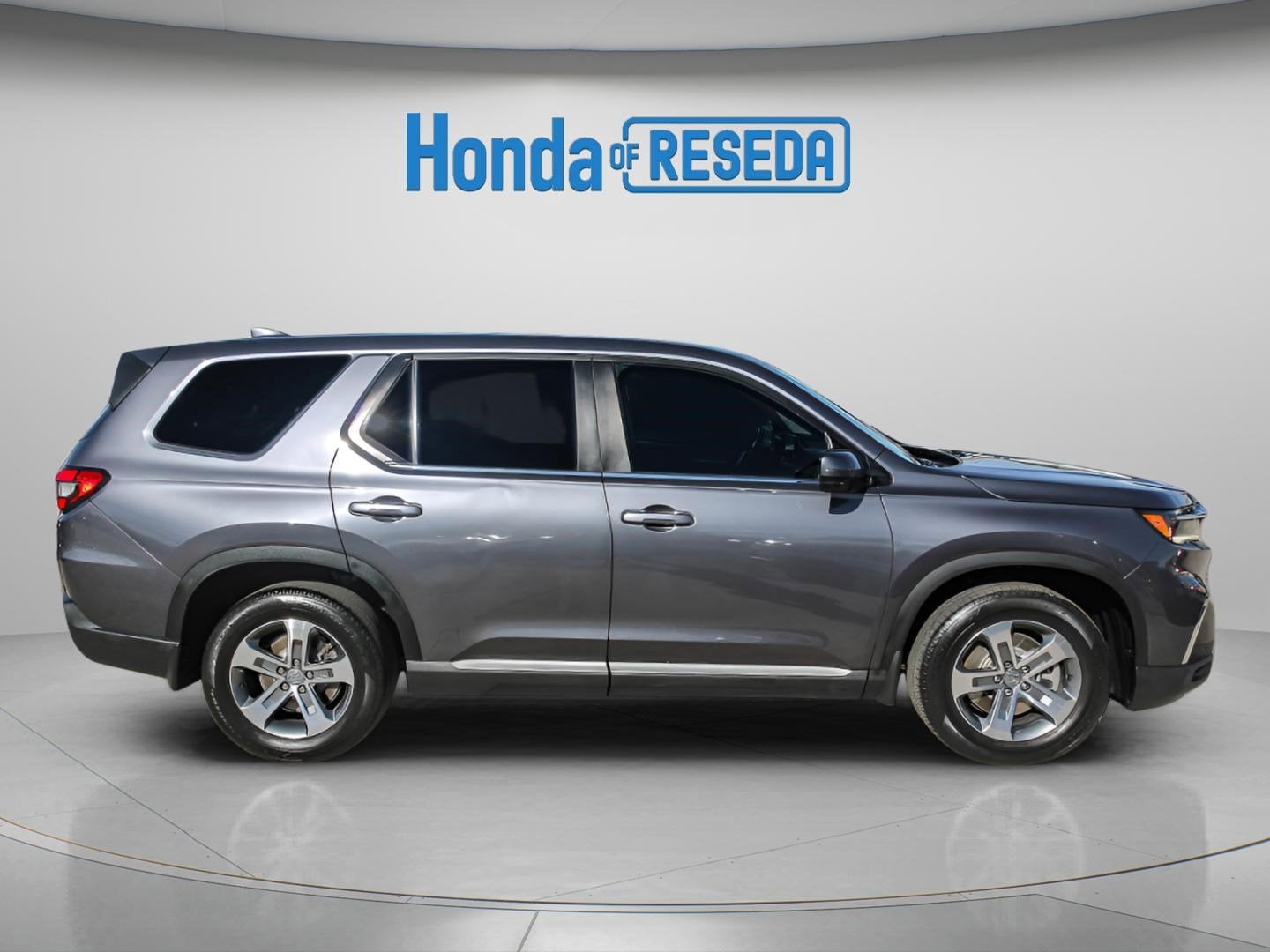 2023 Honda Pilot EX-L 8 Passenger
