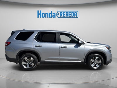 2023 Honda Pilot EX-L 8 Passenger