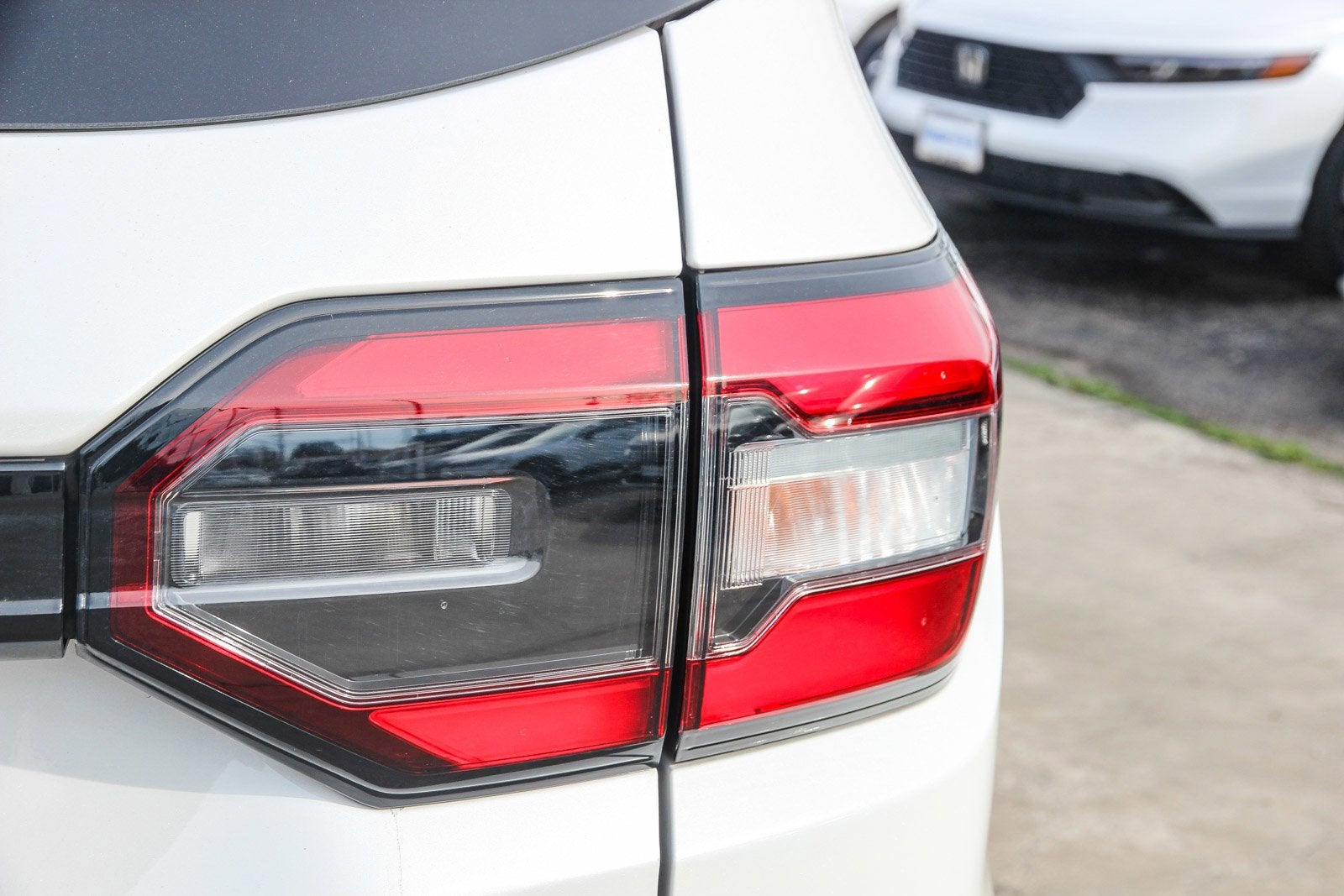 2024 Honda Pilot EX-L 8 Passenger