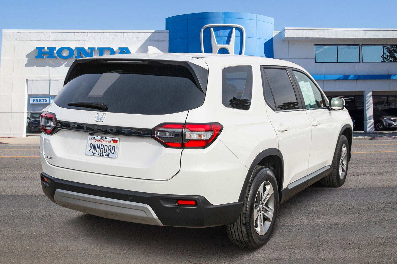 2024 Honda Pilot EX-L 8 Passenger