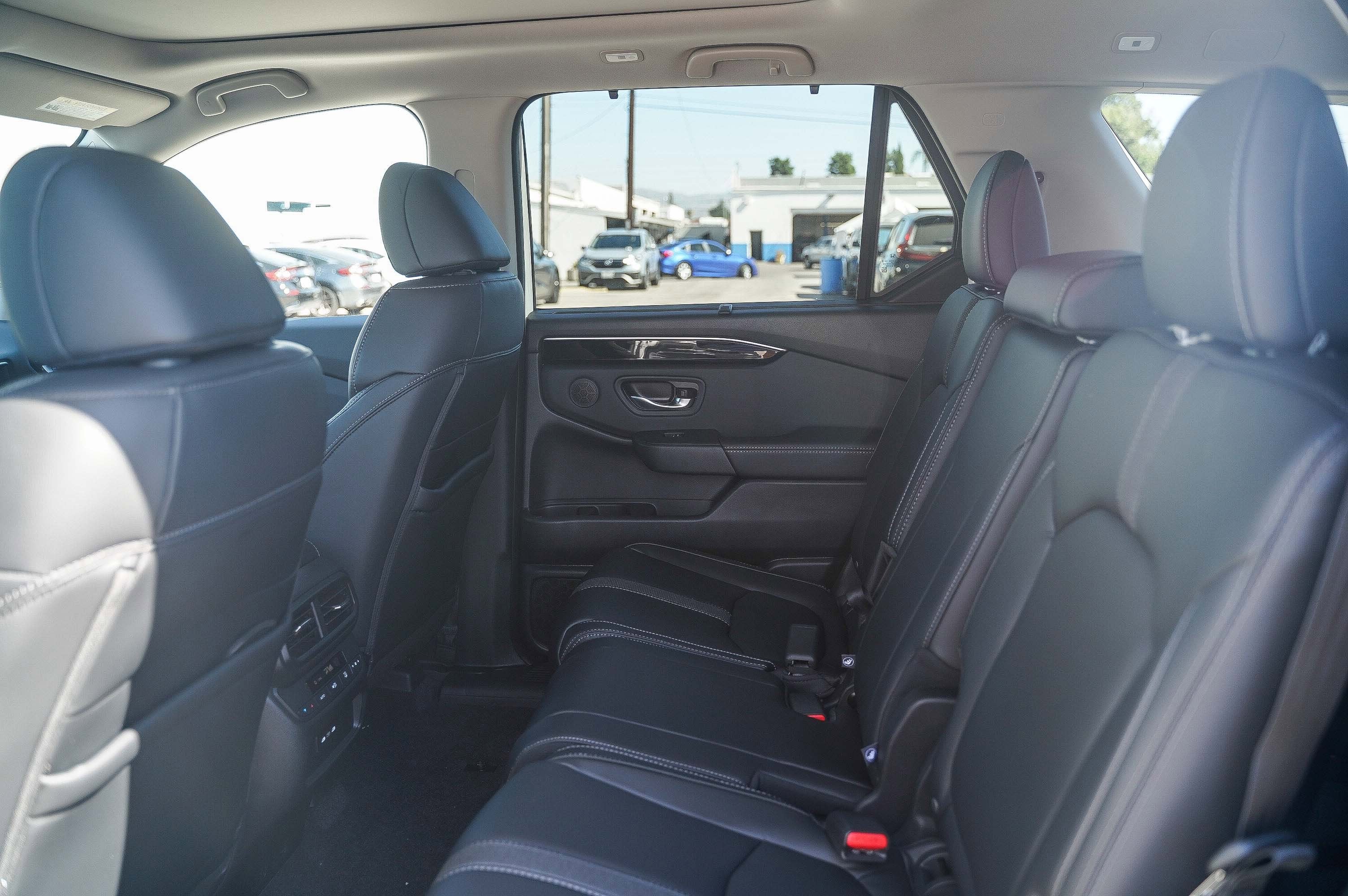 2025 Honda Pilot Touring