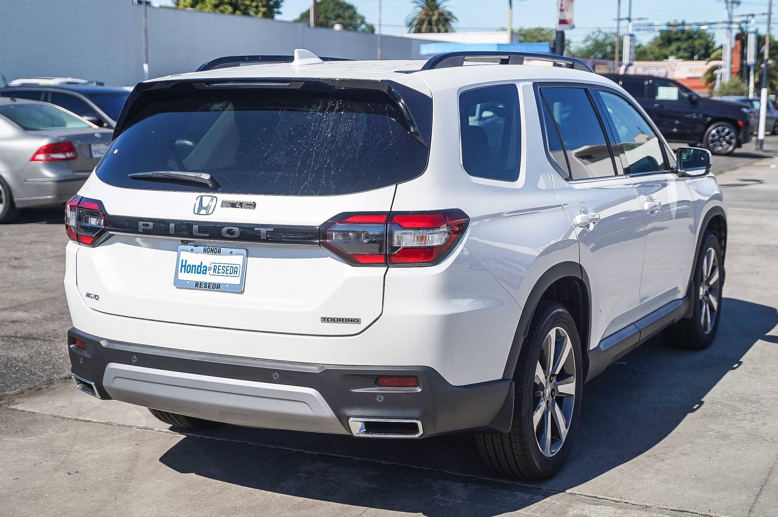 2025 Honda Pilot Touring