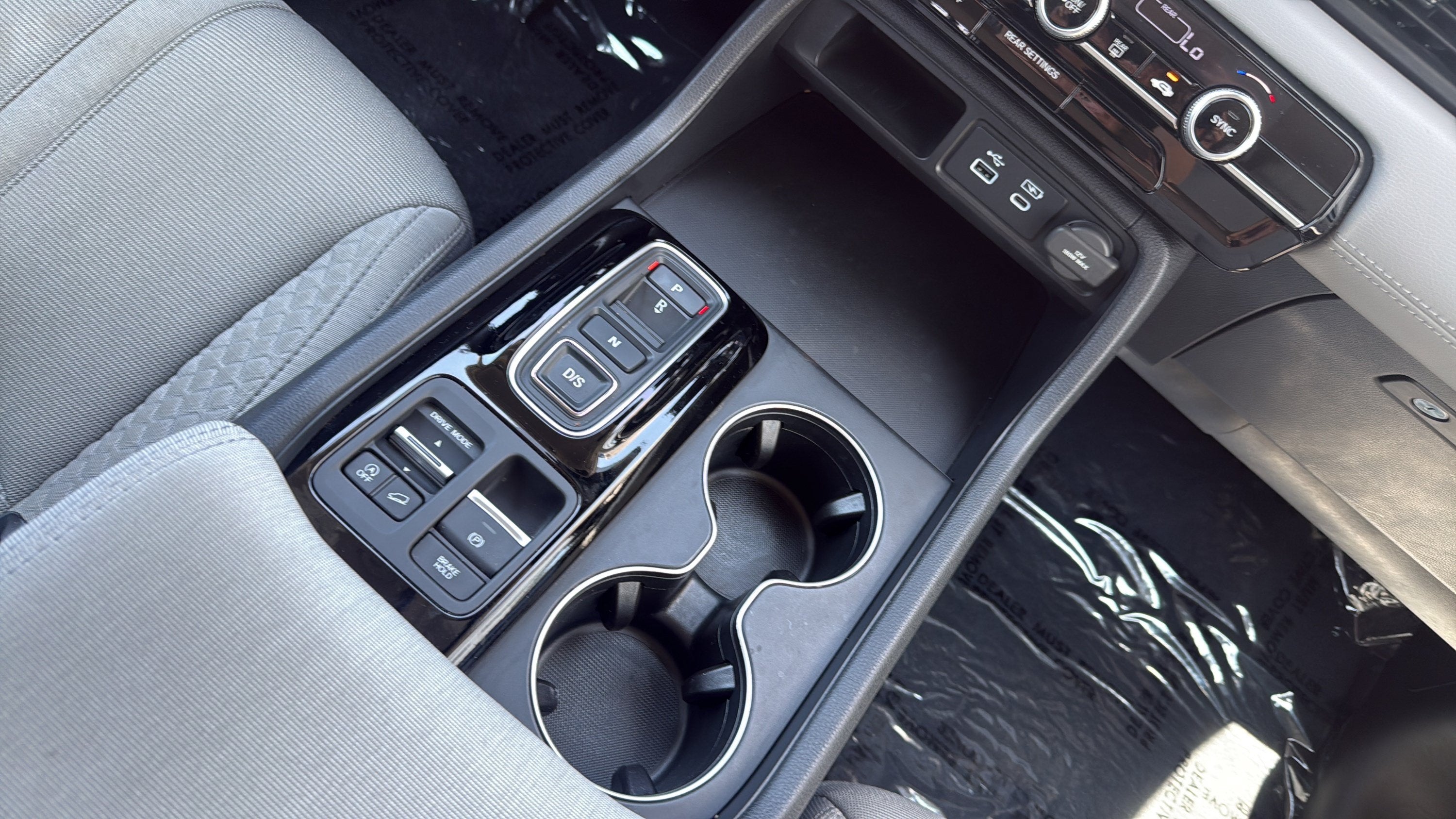 2023 Honda Pilot LX