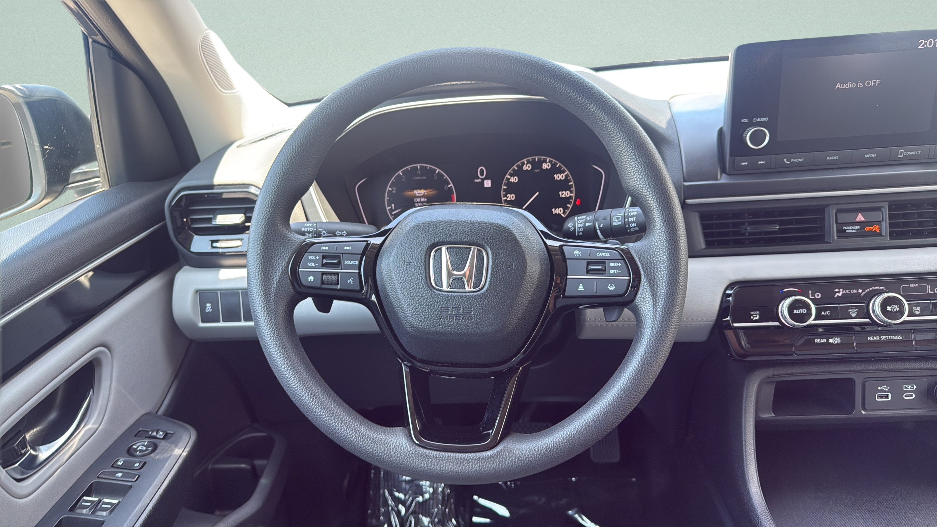 2023 Honda Pilot LX