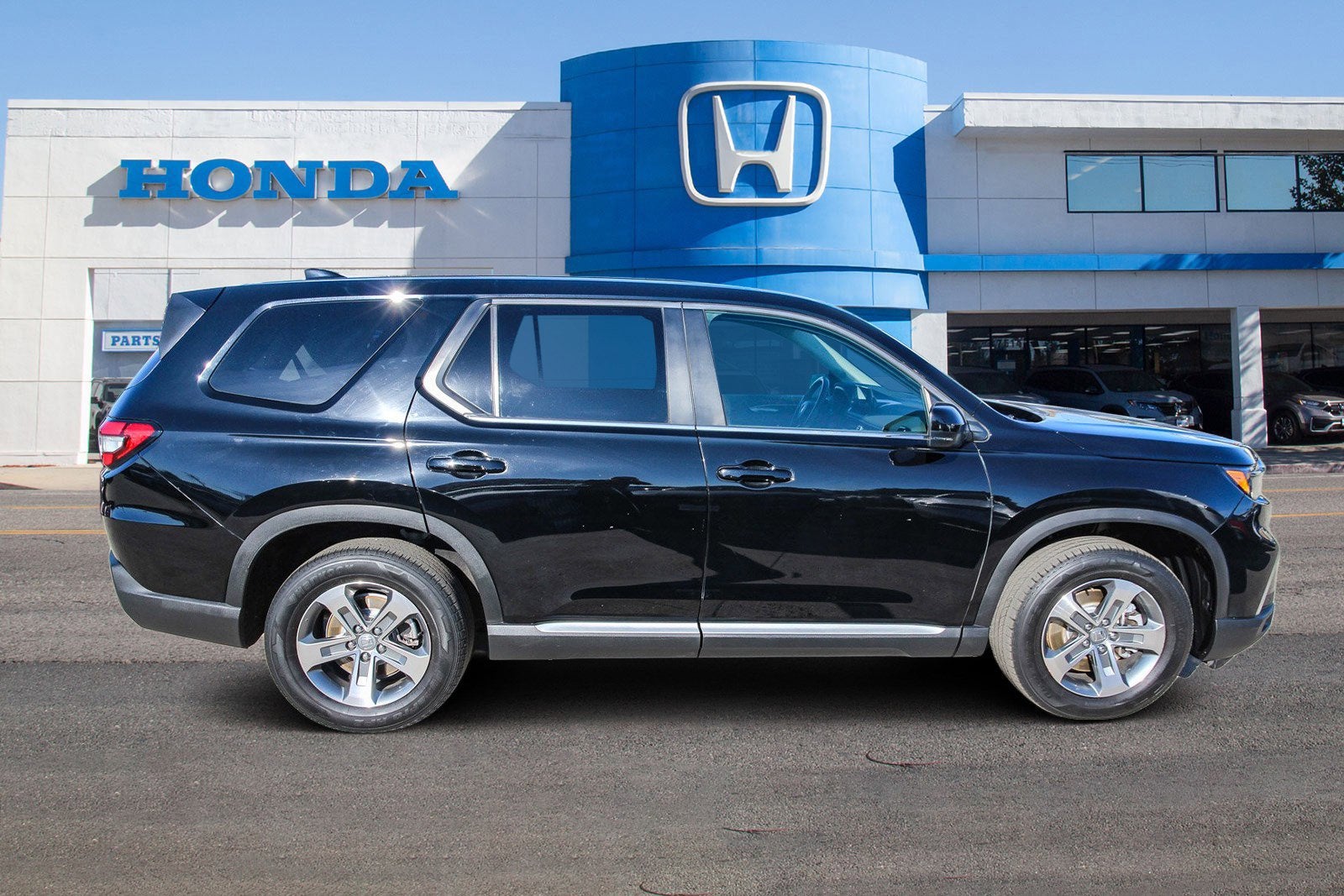 2023 Honda Pilot EX-L 8 Passenger