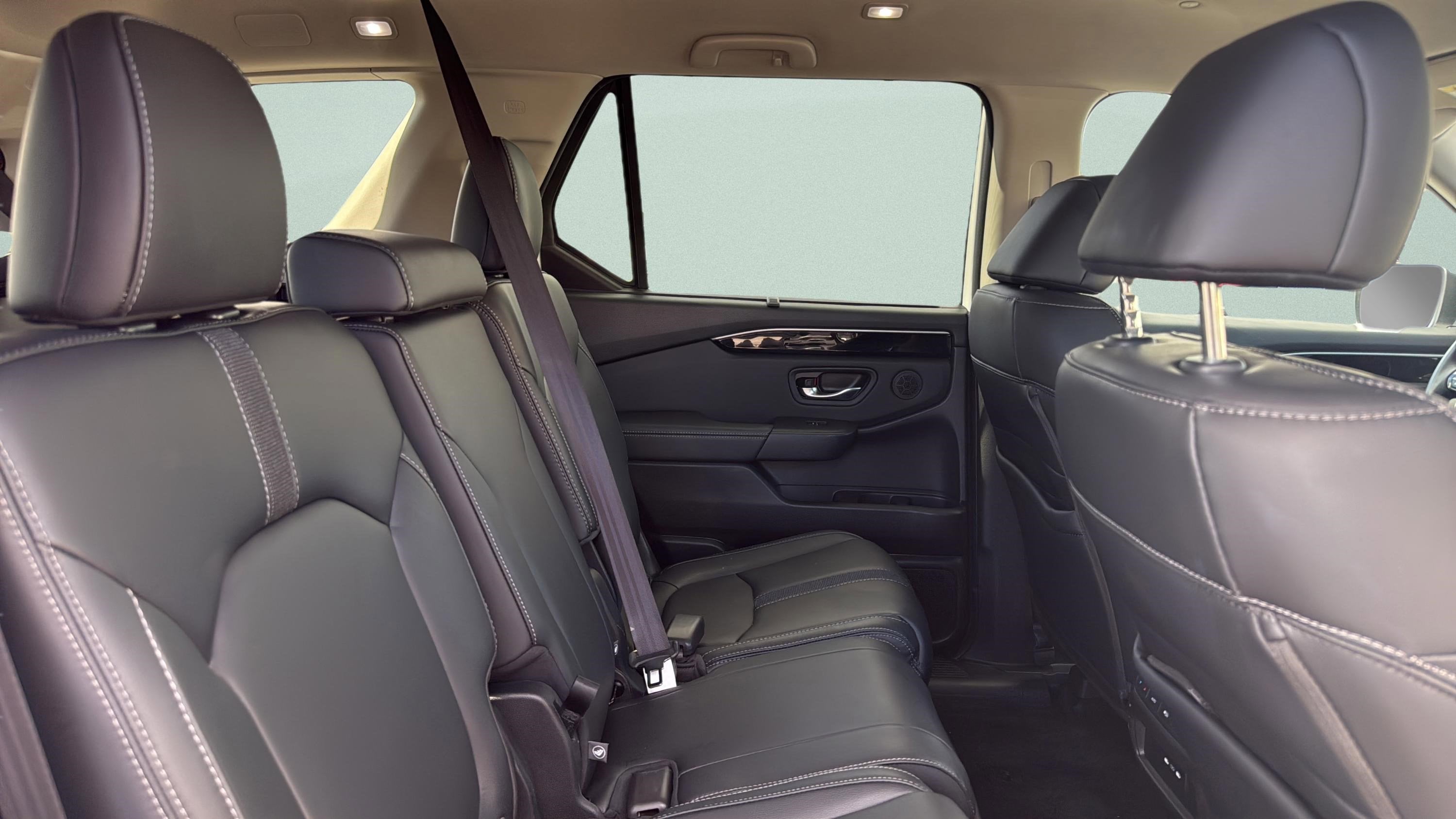 2024 Honda Pilot EX-L 8 Passenger