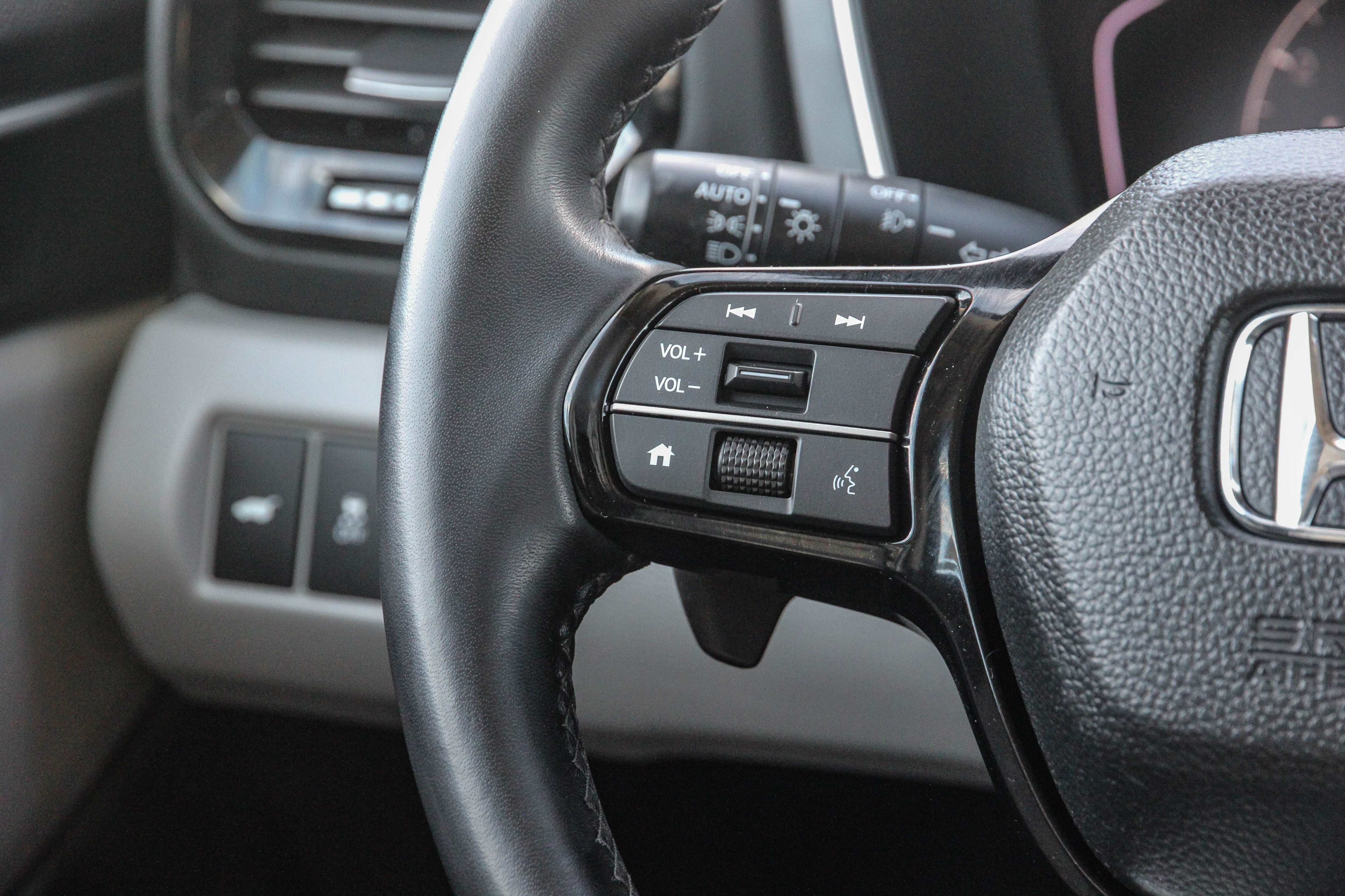 2024 Honda Pilot EX-L 8 Passenger