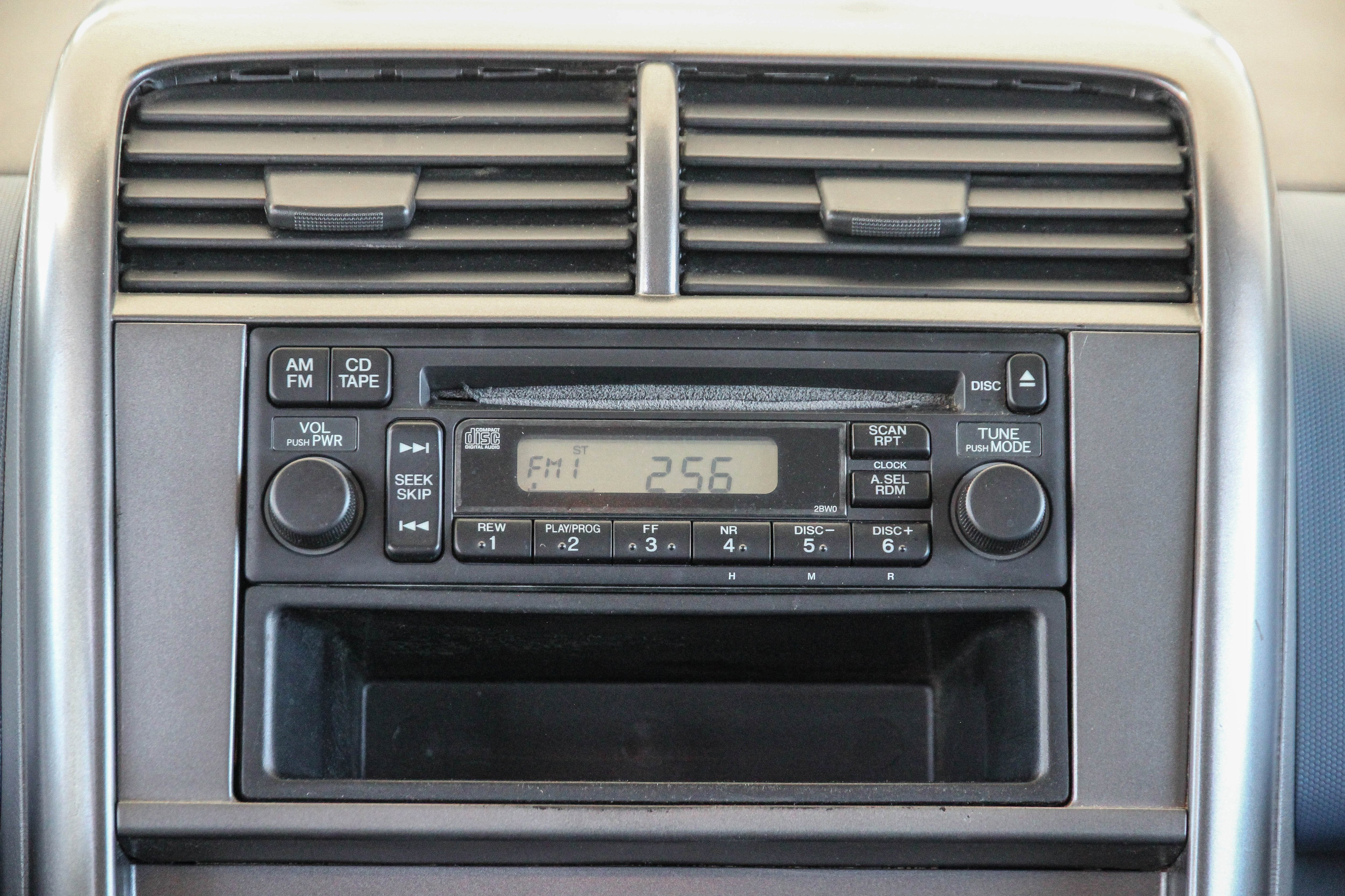 2005 Honda Element LX