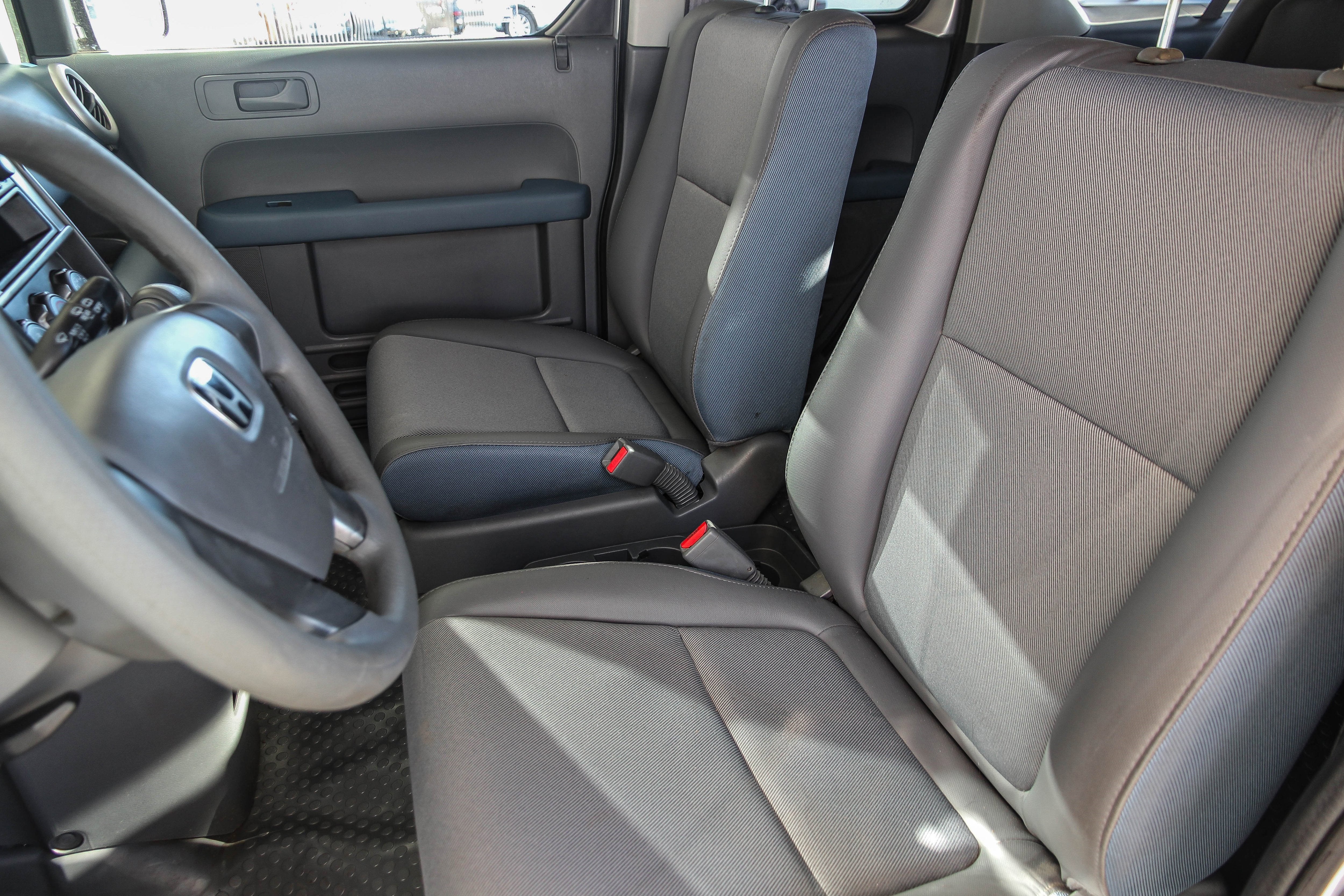 2005 Honda Element LX